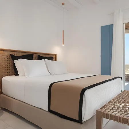 Retreat Hill Luxury Mykonos Villa Mykonos Town