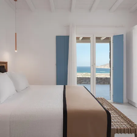 Retreat Hill Luxury Mykonos Villa